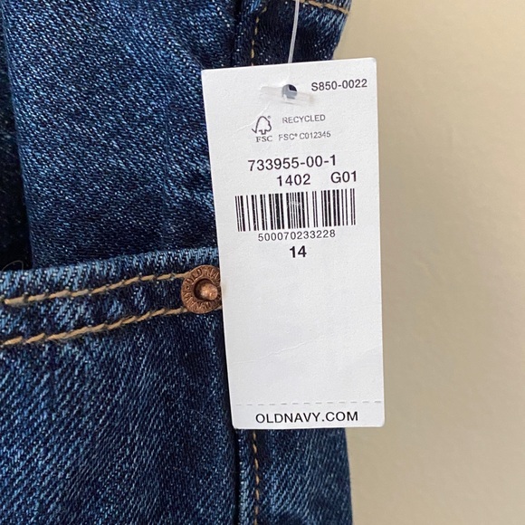 NWT Old Navy Slouchy Straight Relaxed Distressed High Rise Cropped Jeans - Picture 5 of 10